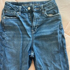 Size 2 American Eagle mom jeans. Mom jeans. American eagle denim pants